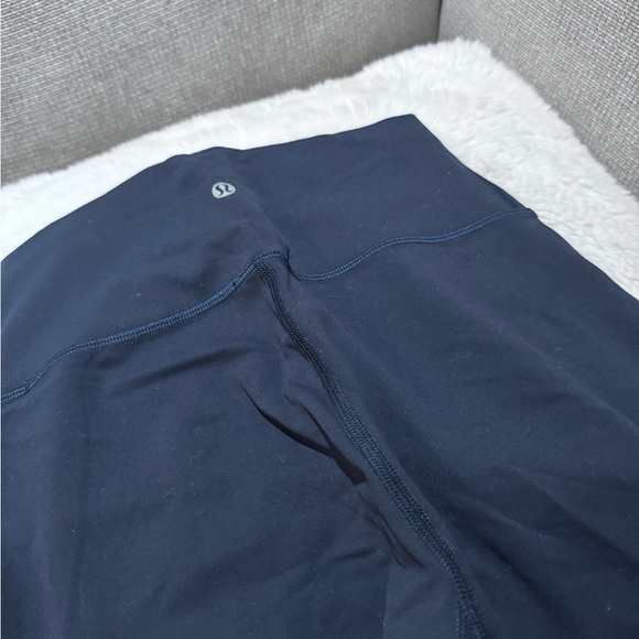 Lululemon Wunder Train Leggings - Picture 2 of 5